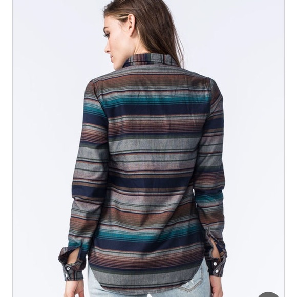 Roxy button up shirt small - Picture 4 of 5